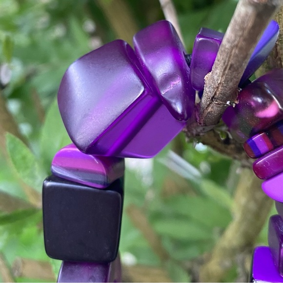 Sobral Jackie Brazil purple resin geometric bracelet - Picture 4 of 6